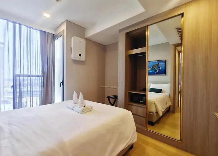 New Family Near Asok And Queen Sirikit Center Apartment