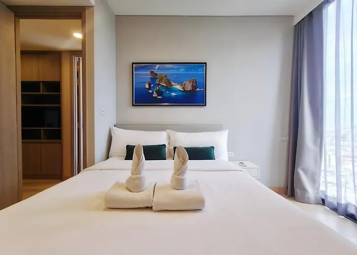New Family Near Asok And Queen Sirikit Center Apartment
