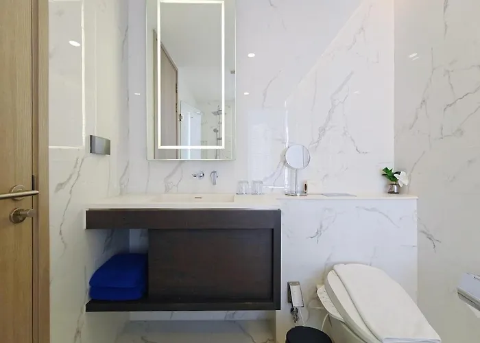 New Family Near Asok And Queen Sirikit Center Apartment *